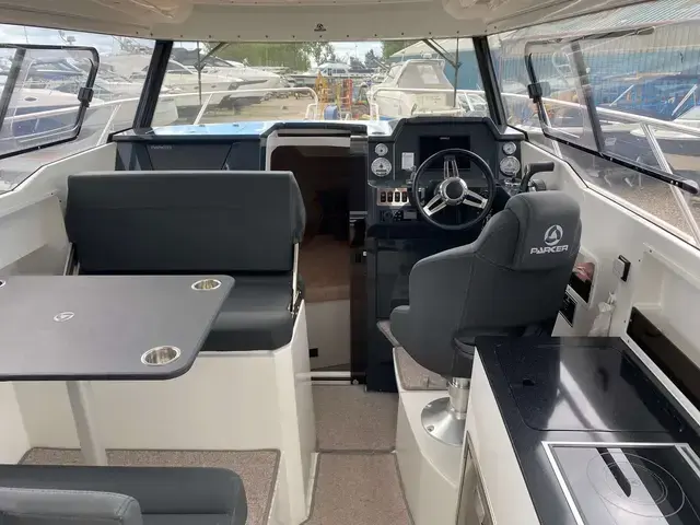 Parker Boats 920 Explorer max