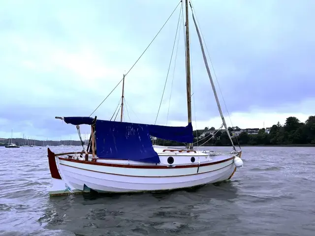 Classic Iain Oughtred Wee Seal II Sloop