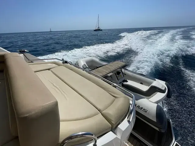 Sunseeker Portofino 40