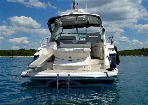 2008 Monterey 415 sy sport yacht