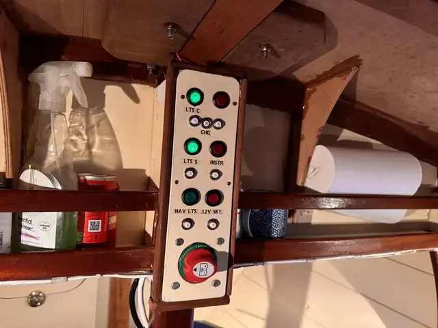 Classic Iain Oughtred Wee Seal II Sloop