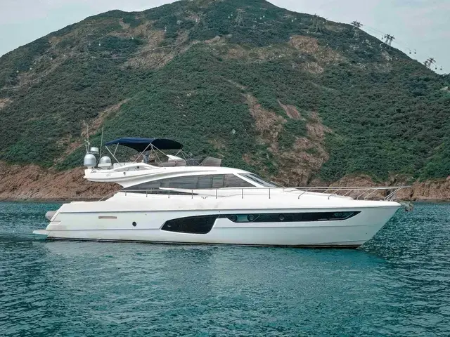 Ferretti Yachts 650