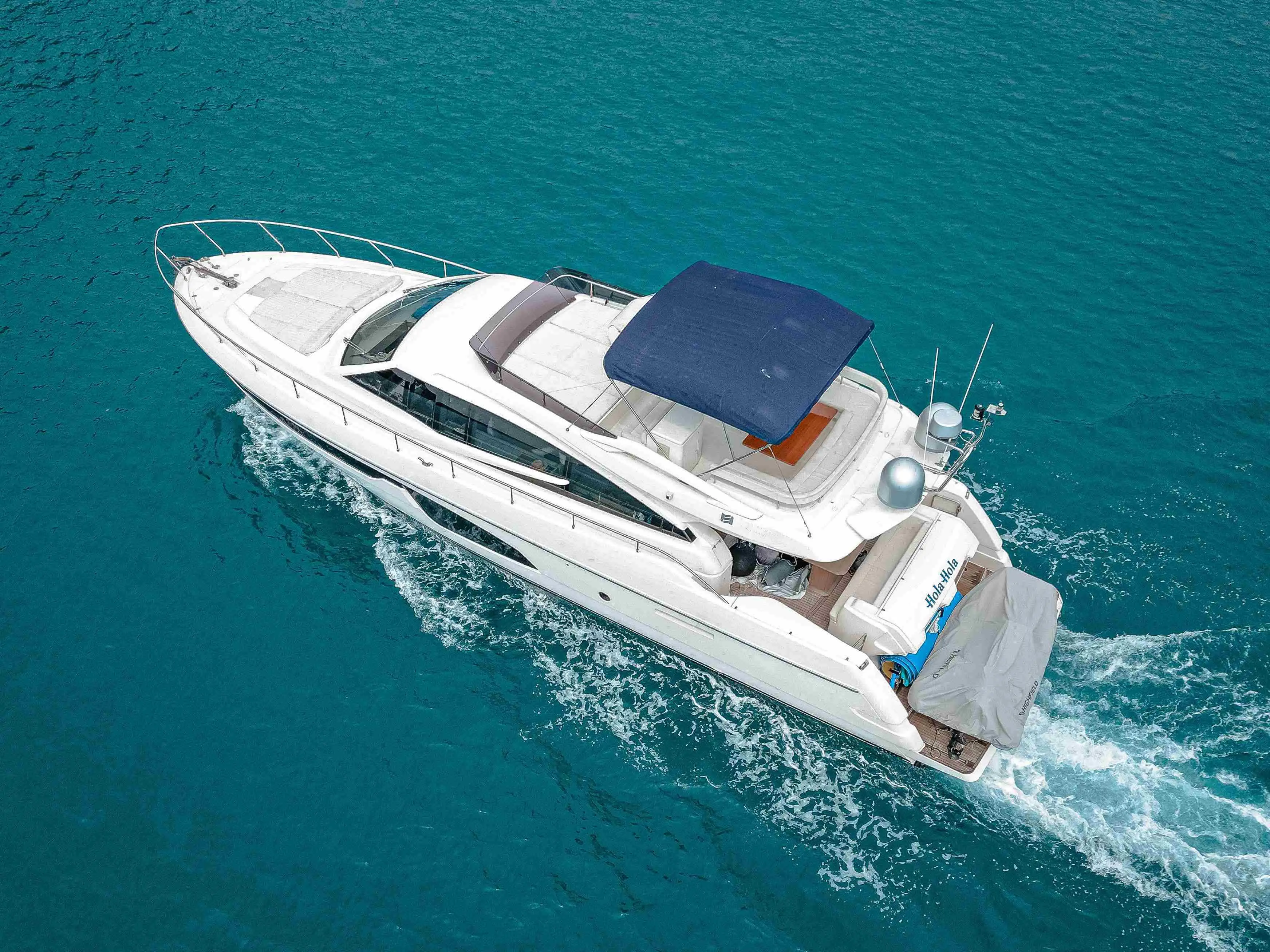 2015 Ferretti 650