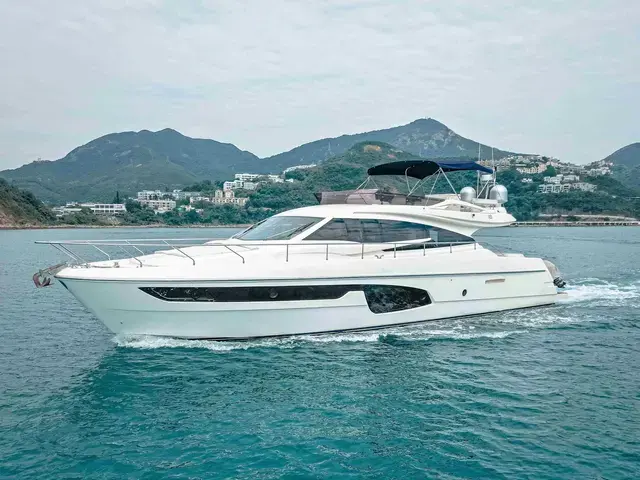 Ferretti Yachts 650