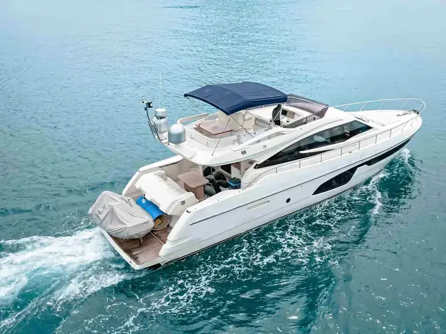 Ferretti Yachts 650