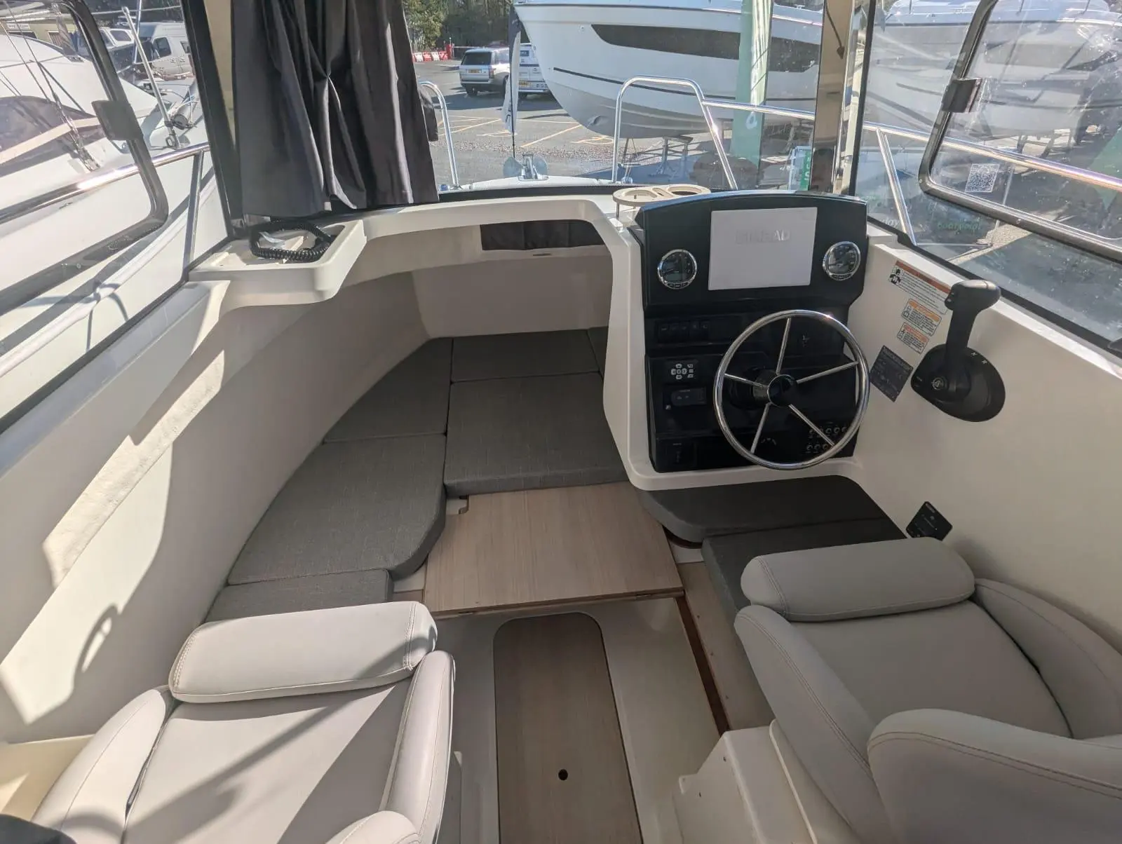 2022 Quicksilver 625 pilothouse