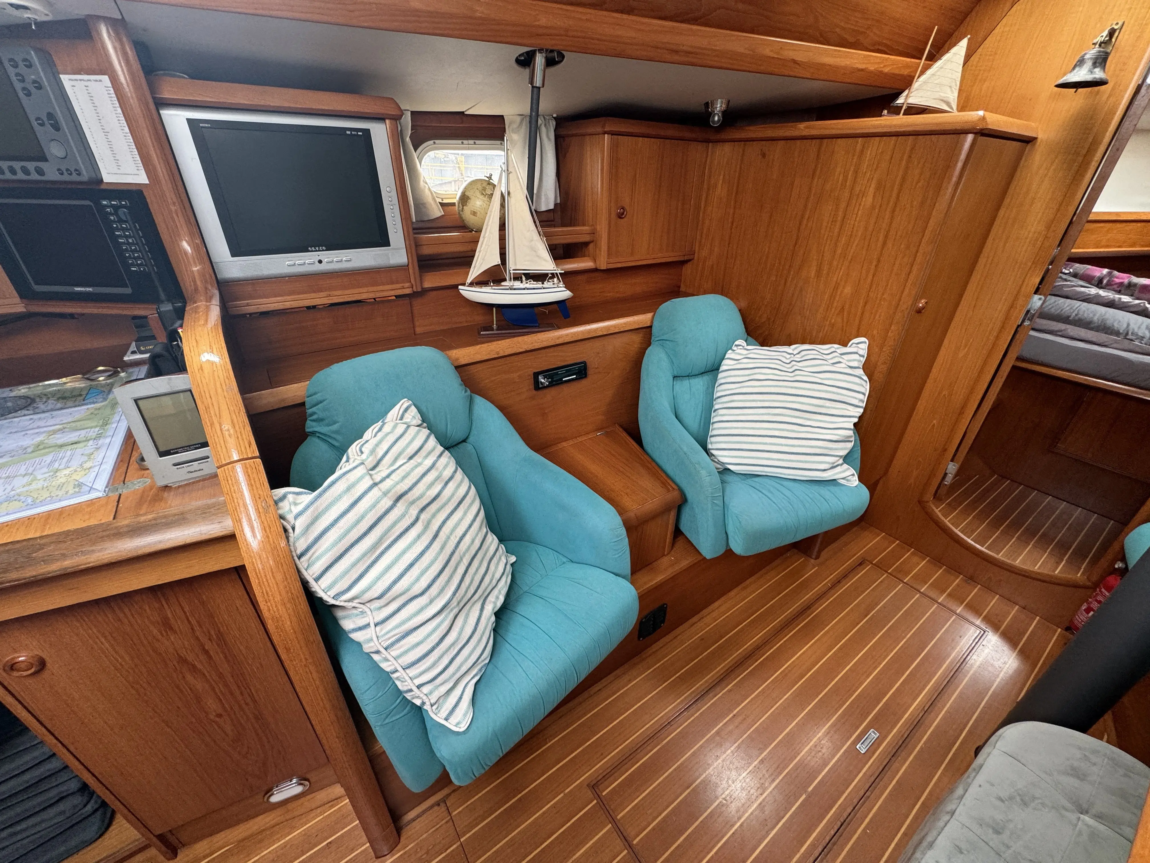 1998 Jeanneau sun odyssey 42 cc