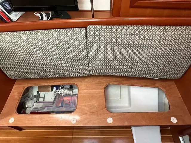 Beneteau Oceanis Clipper 423