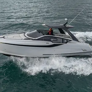 2023 Fairline F Line 33