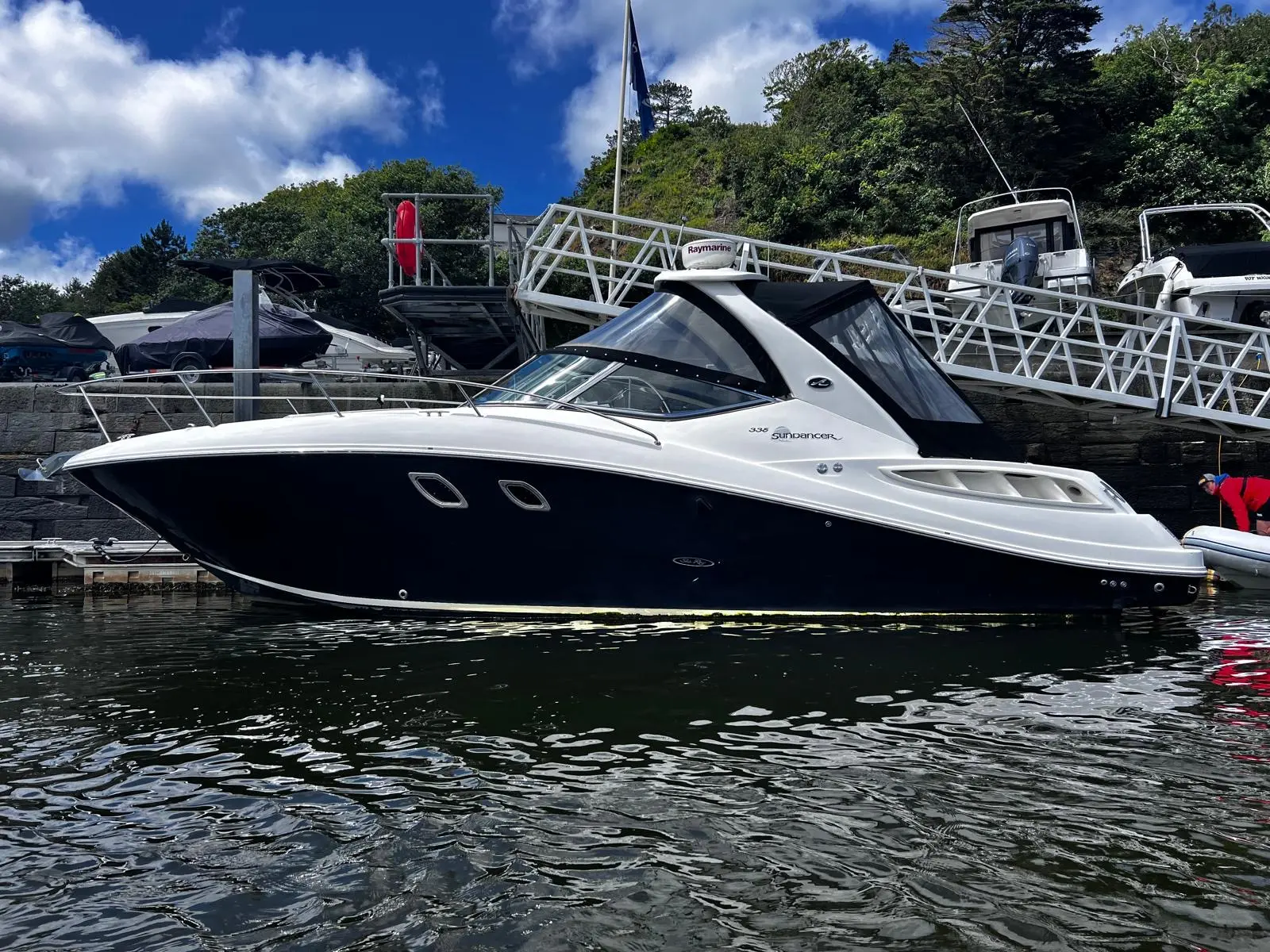 2007 Sea Ray 335 sundancer