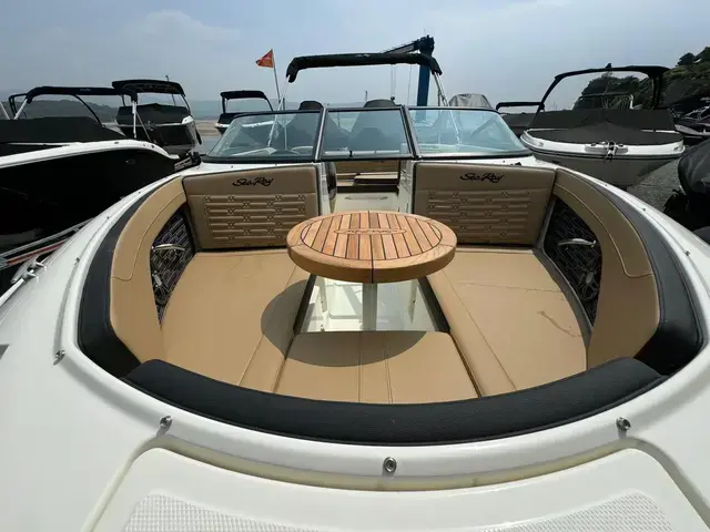 Sea Ray 190 Spx