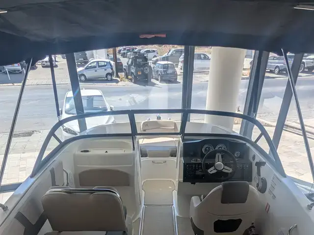 Bayliner Vr5