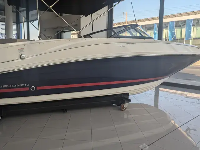 Bayliner Vr5