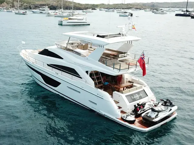 Fairline Squadron 65