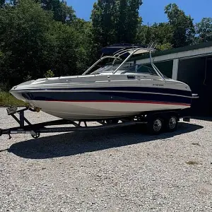 2011 Four Winns F244