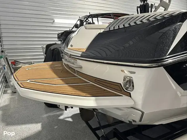 Super Air Nautique G25