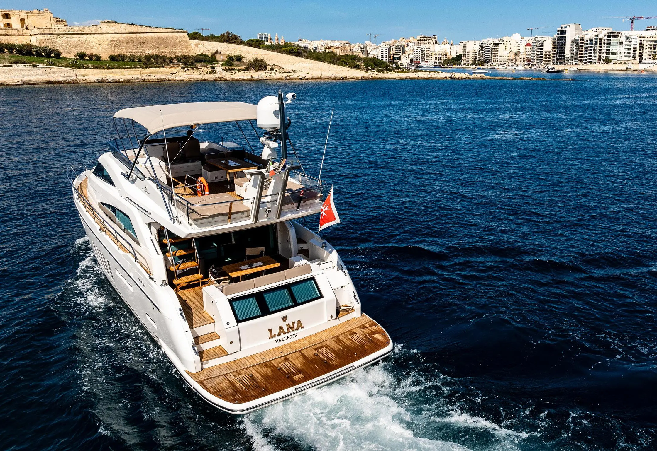 2016 Fairline squadron 65