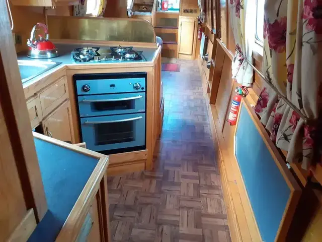 South West Durham Steel Craft 54ft Narrowboat Called Merlin The Magnificent