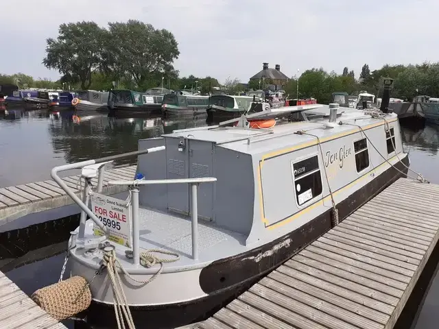 Colecraft 30ft Narrowboat called Jon Glen