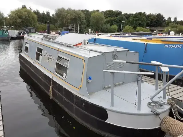 Colecraft 30ft Narrowboat called Jon Glen