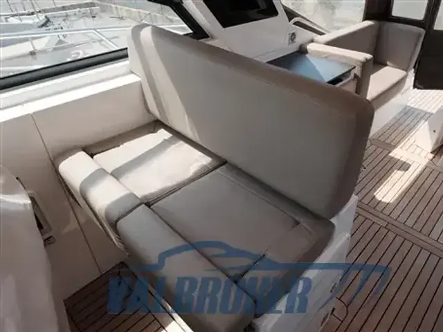 Sealine Sc 35