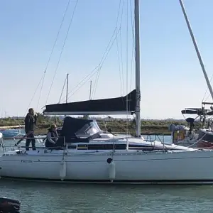 1989 Beneteau First 285