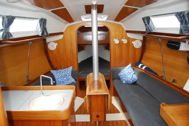 1989 Beneteau first 285