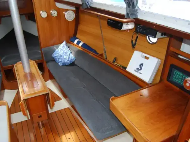 Beneteau First 285