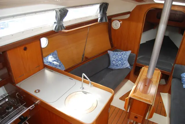 1989 Beneteau first 285