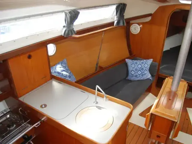 Beneteau First 285