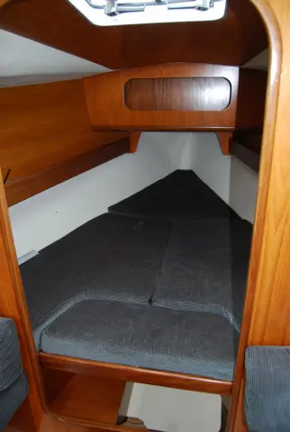 1989 Beneteau first 285