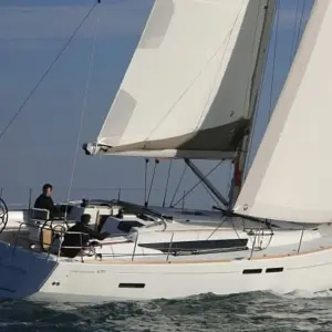 2015 Jeanneau Sun Odyssey 439