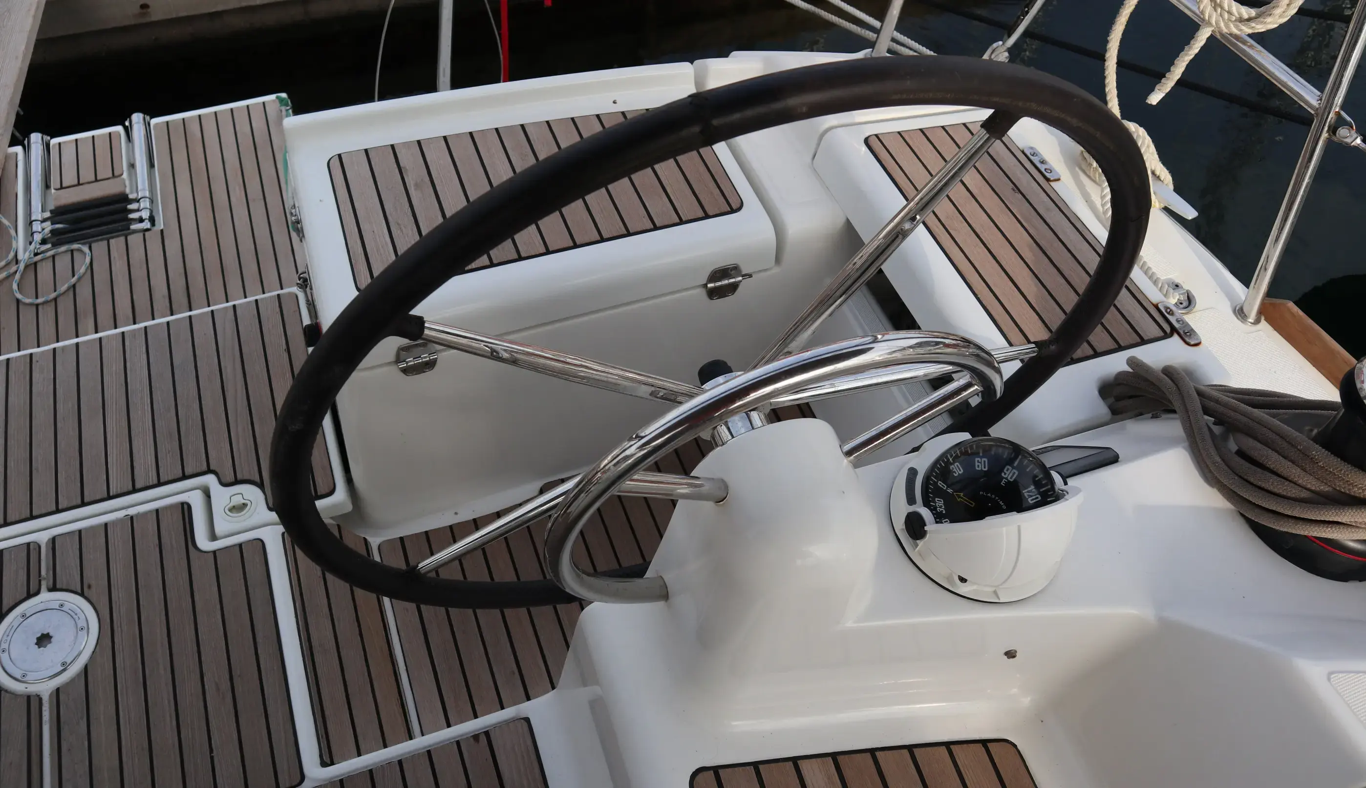 2015 Jeanneau sun odyssey 439