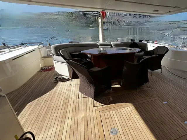 Ferretti Yachts 80RPH