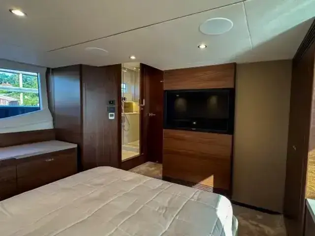 Princess Yachts Limited F55