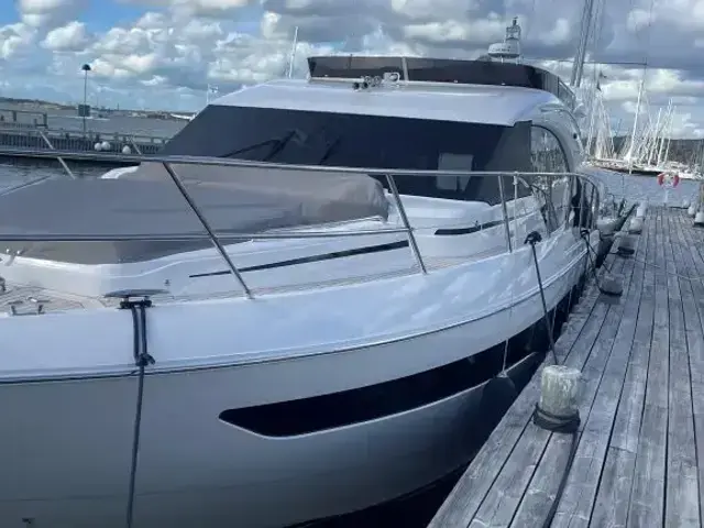 Princess Yachts Limited F55