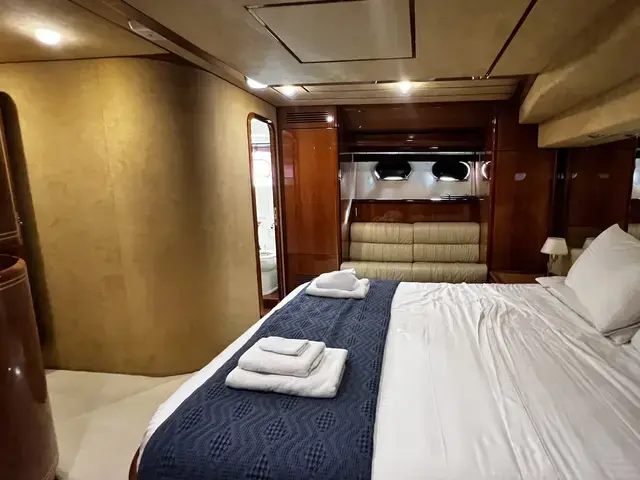 Ferretti Yachts 80RPH