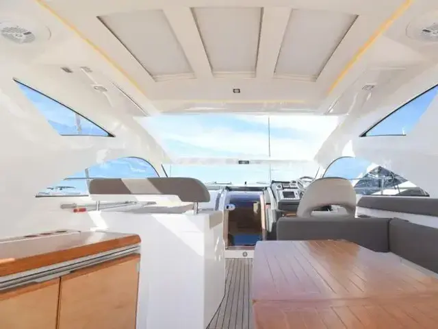 Fairline Targa 44