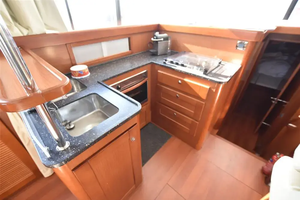 2011 Beneteau swift trawler 44