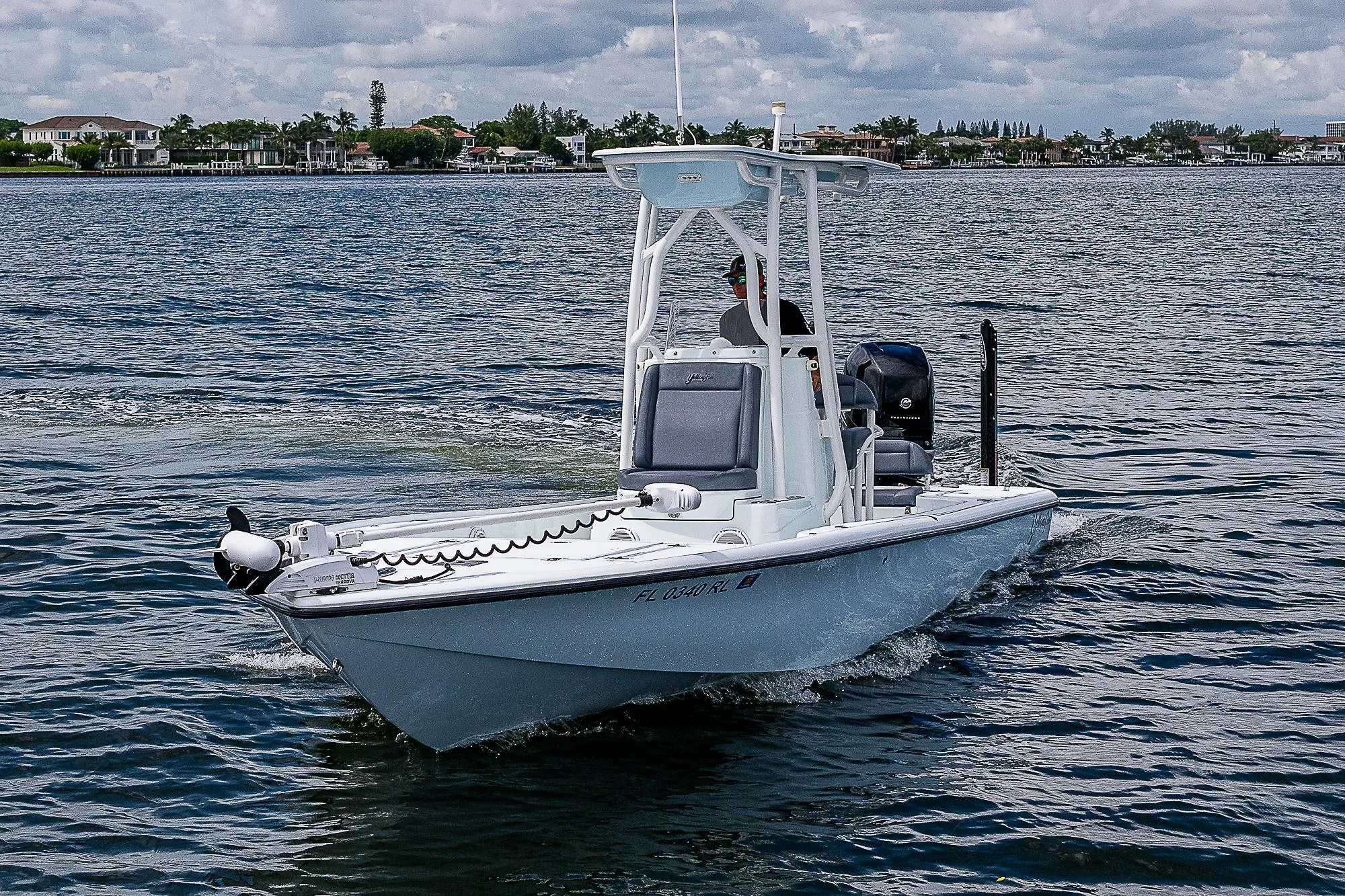 2018 Yellowfin 24 bay ce