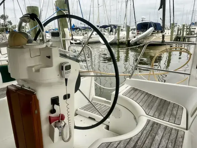 Beneteau 36