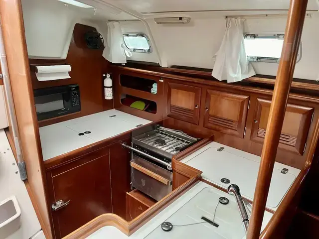 Beneteau 36