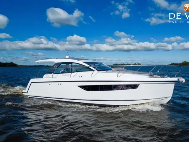 Sealine S34