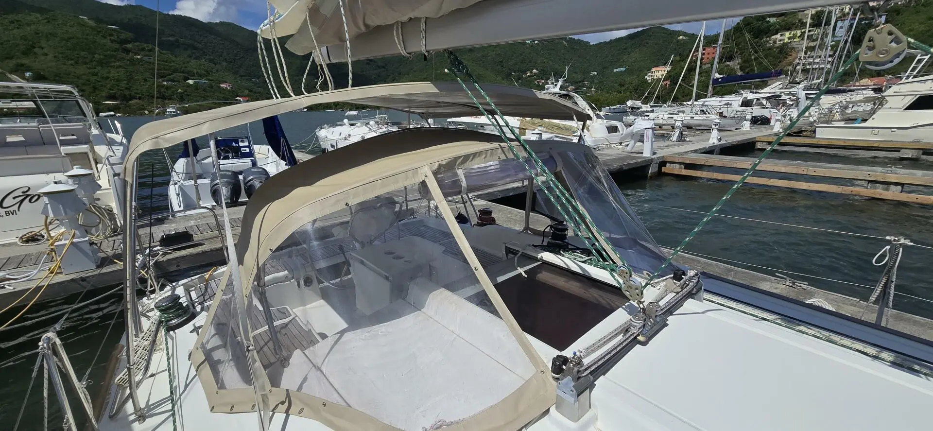 2012 Beneteau oceanis 37