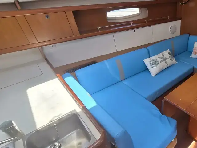 Beneteau Oceanis 37