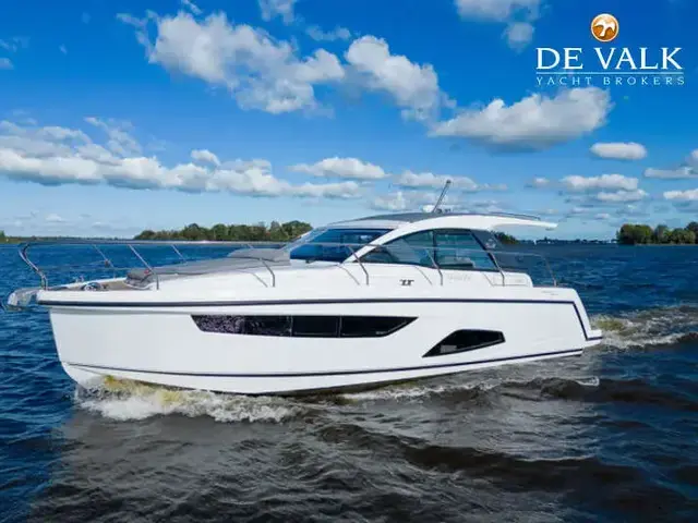 Sealine S34