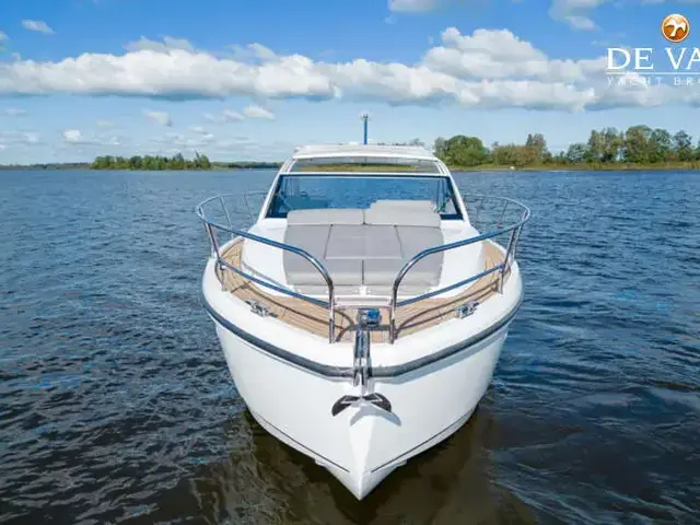 Sealine S34