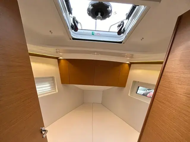 Jeanneau Sun Odyssey 350