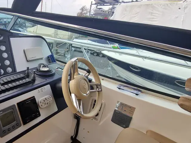 Sealine S48