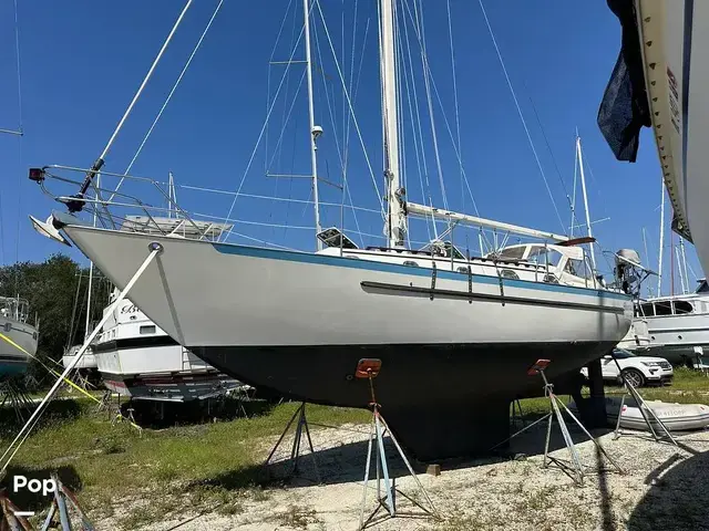 Pacific Seacraft Crealock 34